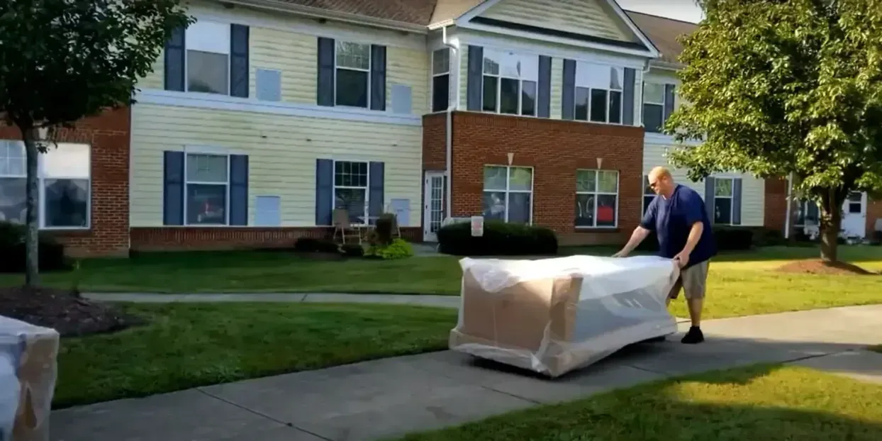 Roadway Moving truck